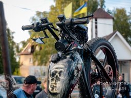 Оксамитовий Несезон / Velvet non-season