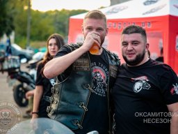 Оксамитовий Несезон / Velvet non-season